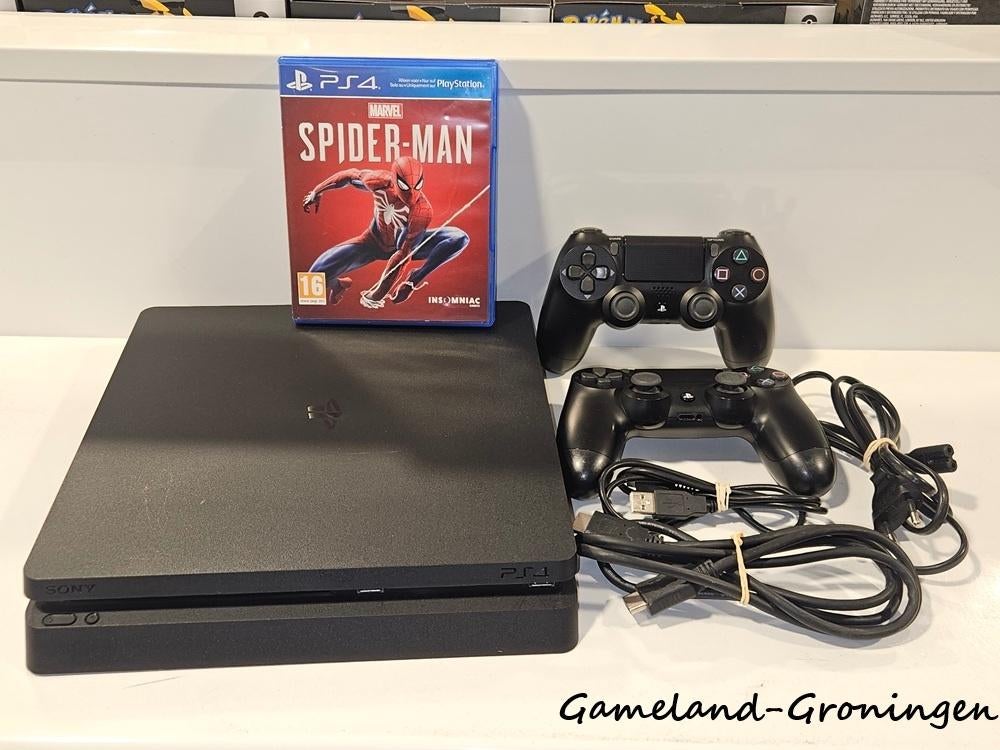 PlayStation 4 Slim 1TB Spider-Man Pack met 2 Controllers, Spelcomputers en Games, Games | Sony PlayStation 4, Gebruikt, -, -, 1 speler