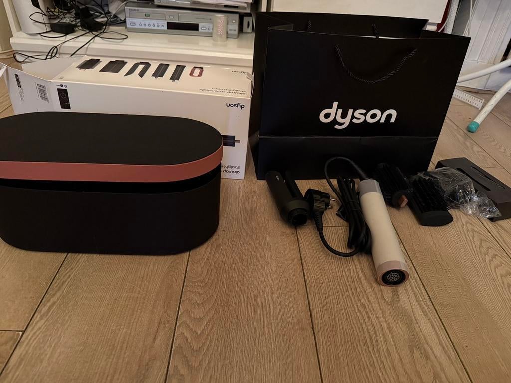 Dyson Airwrap Co-anda2x  Styler, Ophalen of Verzenden