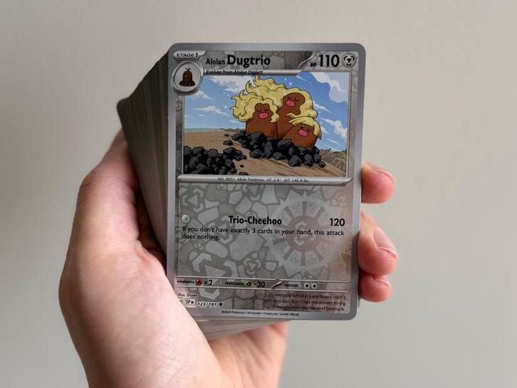 Surging Sparks 46 unieke kaarten (Incl Reverse & Holo's), Hobby en Vrije tijd, Verzamelkaartspellen | Pokémon, Nieuw, Meerdere kaarten