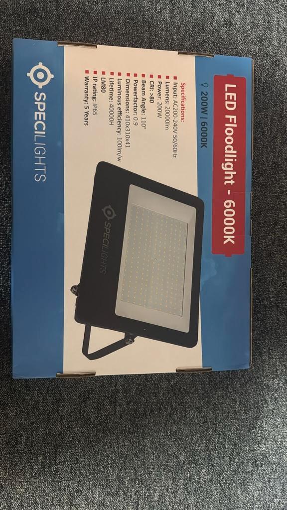 Nieuwe LED Floodlight 6000K, 200W, 20000 Lumen, Huis en Inrichting, Lampen | Overige, Nieuw, Ophalen of Verzenden