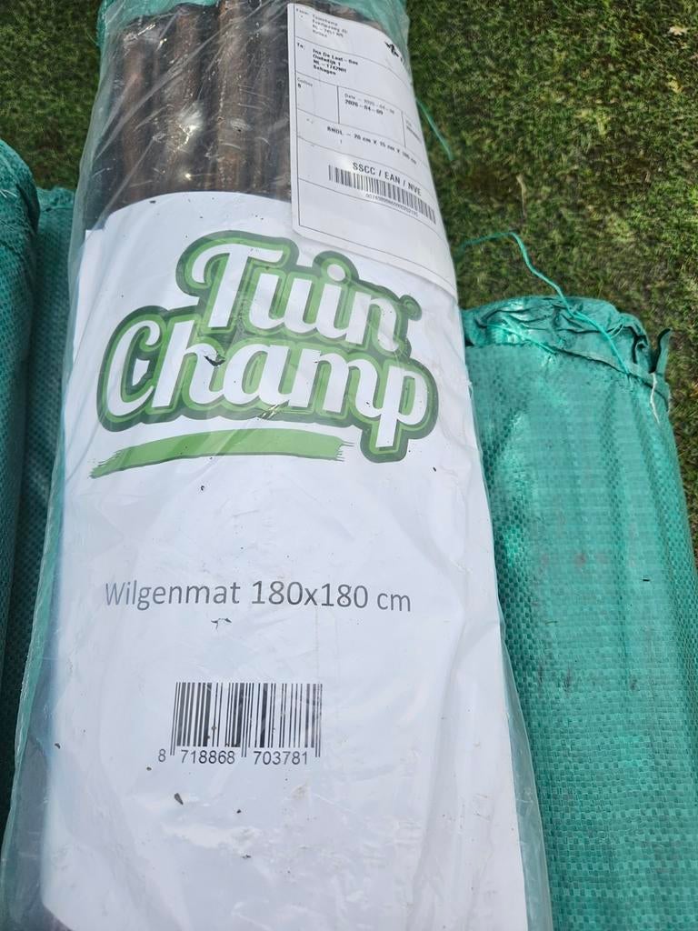 Wilgenmatten 10 stuks 1.80x1.80. Nieuw in verpakking, Tuin en Terras, Gaas en Draad, Ophalen of Verzenden, Nieuw, Minder dan 10 meter