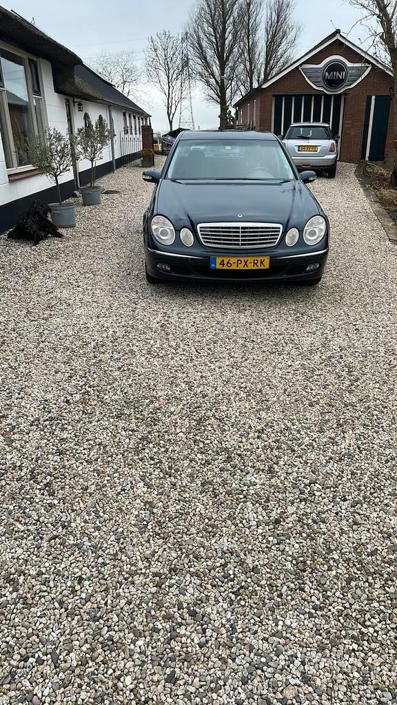 Mercedes-Benz E-Klasse 2.1 CDI E200 Sedan AUT 2005 Zwart, Auto's, Mercedes-Benz, Particulier, E-Klasse, Diesel, C, Sedan, Automaat
