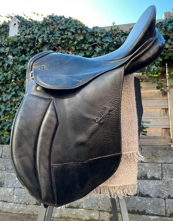 Kieffer Veelzijdigheid Zadel zwart, Dieren en Toebehoren, Paarden en Pony's | Zadels, Gebruikt, Dressuur, Ophalen