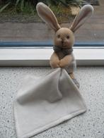Konijn konijntje met knuffeldoekje merk Chicco Bunny, Ophalen of Verzenden, Zo goed als nieuw, Konijn