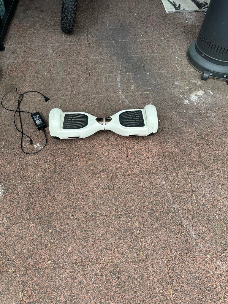 Gebruikte Hoverboard met oplader, Ophalen of Verzenden, Gebruikt, Overige typen