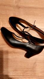 Nieuwe zwarte schoenen maat 44 voor 20 €, Ophalen of Verzenden, Nieuw, Zwart, Sneakers of Gympen