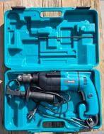 Makita HP2030 Klopboormachine 710 wattage, Boormachine, Ophalen of Verzenden, Variabele snelheid, Gebruikt