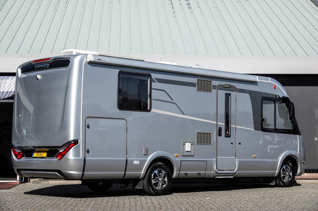 Hymer B 708 SL 180Pk Aut. | Levelsysteem | Lithium Accu's |, Navigatie, 7 tot 8 meter, Bedrijf, Diesel