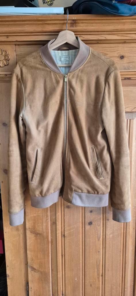 Scotch & Soda Geiten Suède Jas M - Nieuwprijs €399, Kleding | Heren, Jassen | Winter, Gedragen, Maat 48/50 (M), Bruin, Ophalen of Verzenden