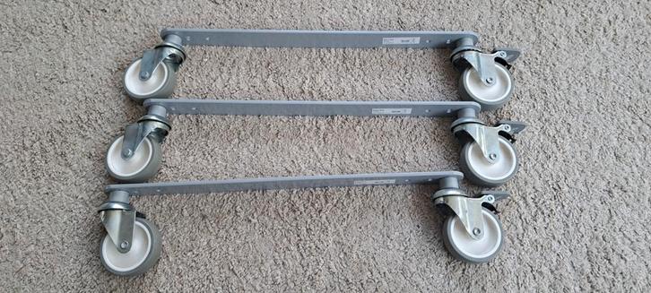 Wieltjes passend bij IKEA Kallax kast - 3 stuks, Huis en Inrichting, Kasten | Stellingkasten, Ophalen