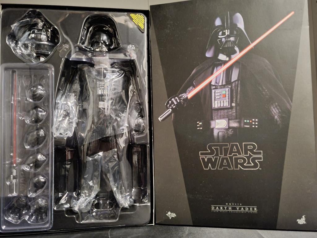 Hot Toys 1/6 - Darth Vader - A New Hope, Ophalen of Verzenden, Gebruikt