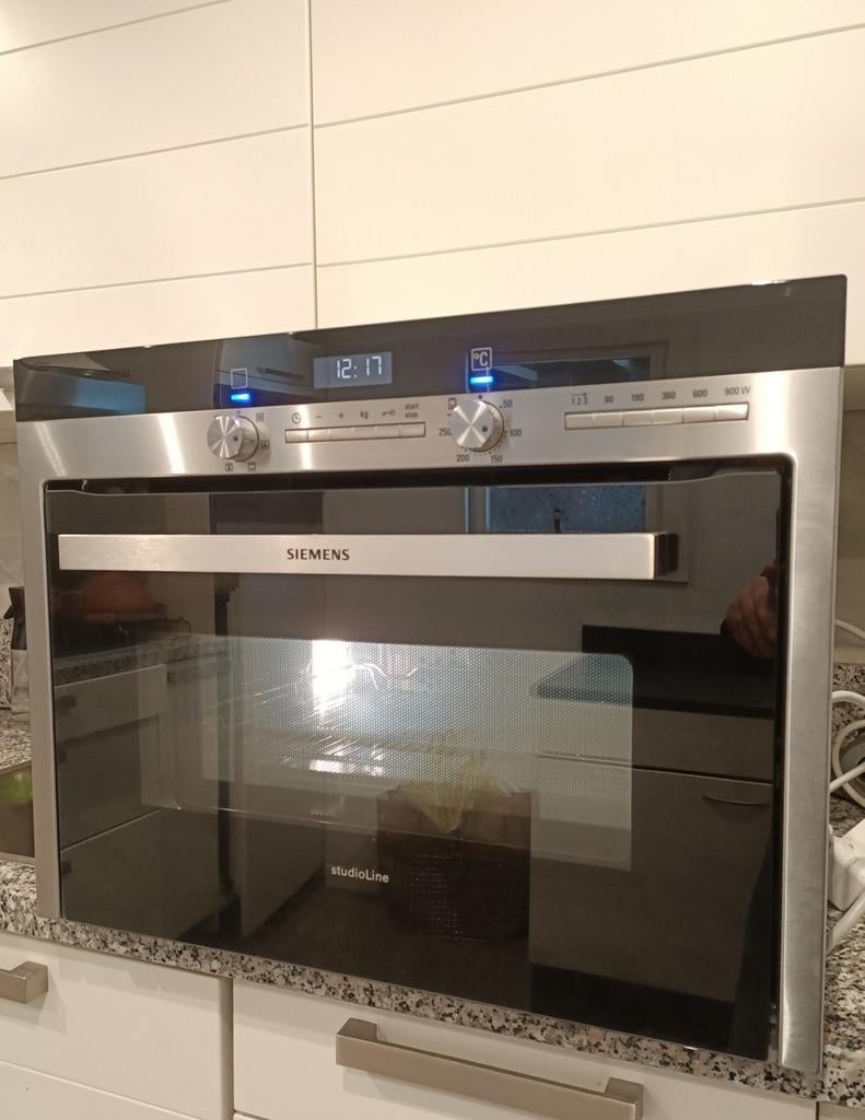 Siemens inbouw Combi Oven -Magnetron StudioLine HB84K552, Zo goed als nieuw, Oven met grill, Inbouw, Hete lucht