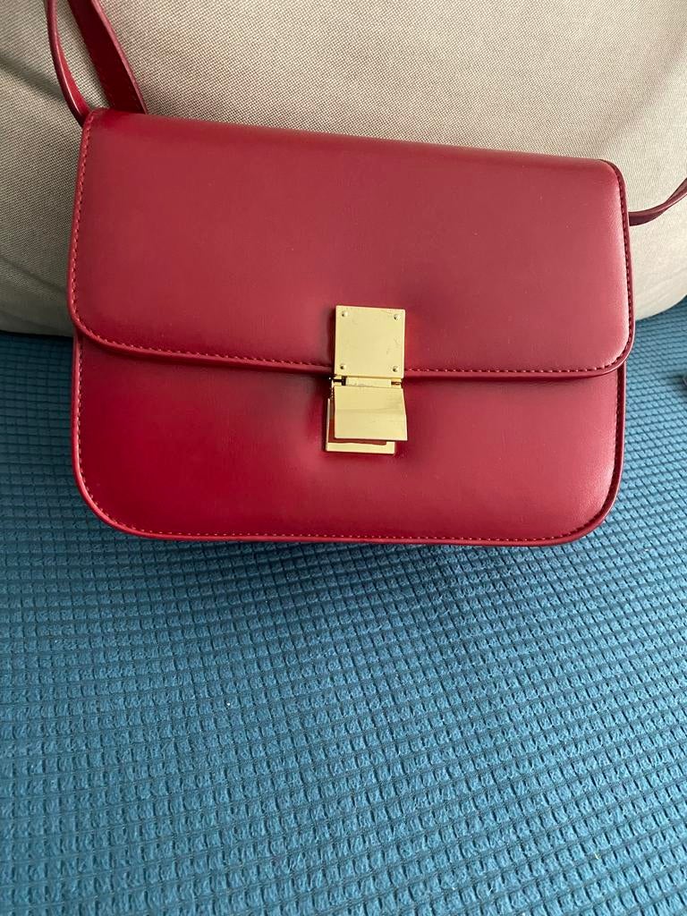 Céline box, Sieraden, Tassen en Uiterlijk, Tassen | Damestassen, Ophalen of Verzenden, Gebruikt, Rood, Schoudertasje