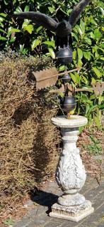 Mooie windwijzer op betonsokkel + metalen vogel (brocante), Tuin en Terras, Ophalen, Gebruikt