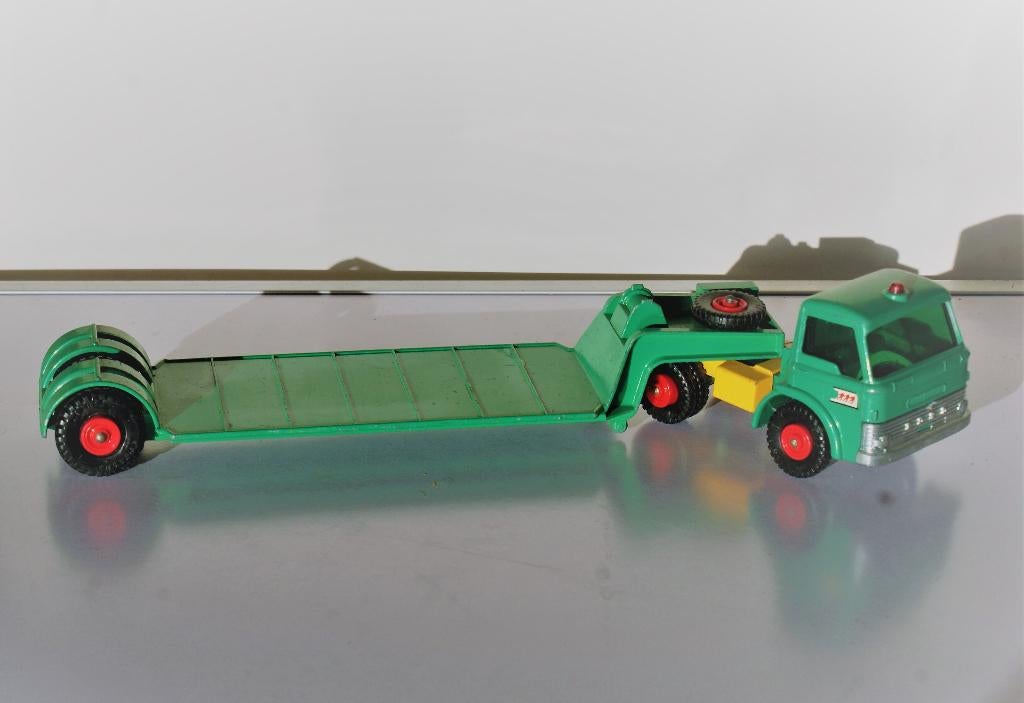 Matchbox KZ 20 Ford dieplader., Ophalen of Verzenden, Gebruikt, Bus of Vrachtwagen, Matchbox