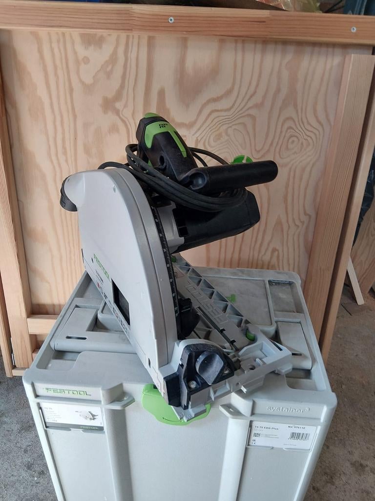 Festool TS 75 Invalzaag - Zo goed als nieuw, Doe-het-zelf en Verbouw, Gereedschap | Zaagmachines, Ophalen, Invalzaag, 70 mm of meer