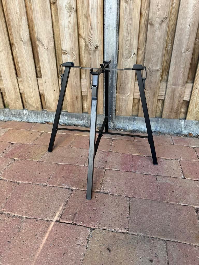 Urbanchef kamado barbecue compact onderstel, Ophalen, Zo goed als nieuw