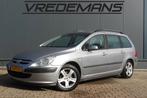 Peugeot 307 Break 2.0-16V Navtech, Auto's, Gebruikt, 4 cilinders, 700 kg, Grijs