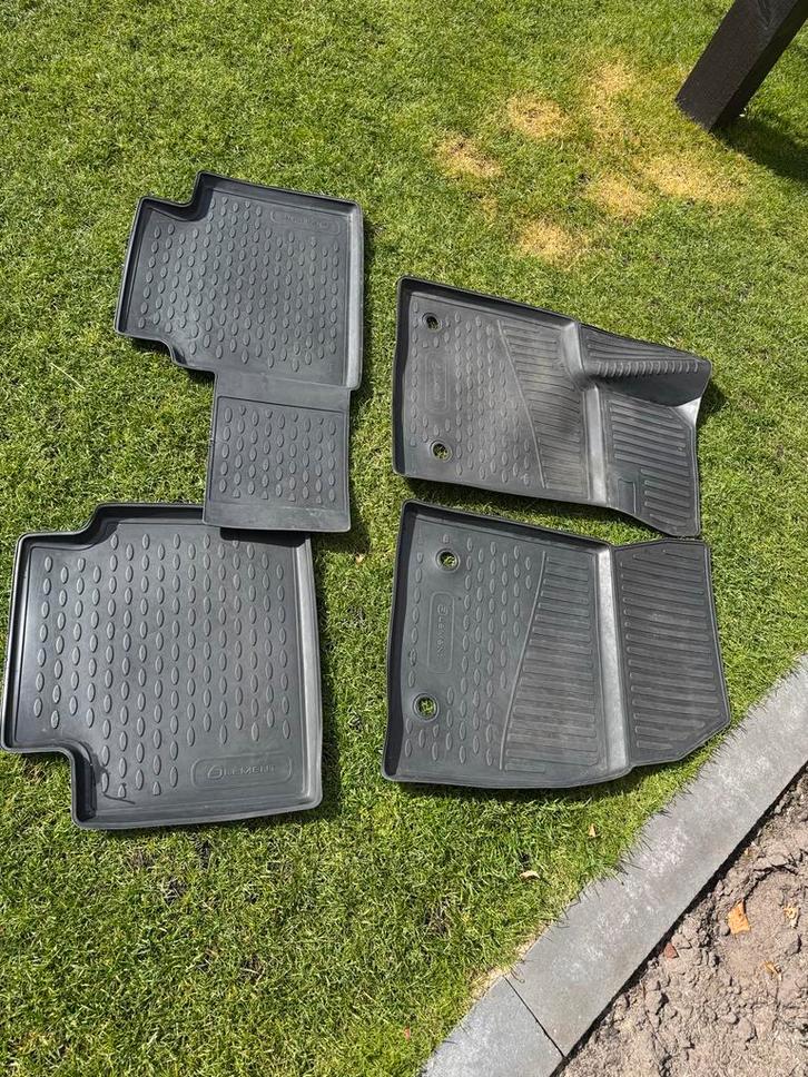 Rubberen matten Ford Focus 2018- Set van 4, Auto diversen, Automatten, Gebruikt, Ophalen of Verzenden