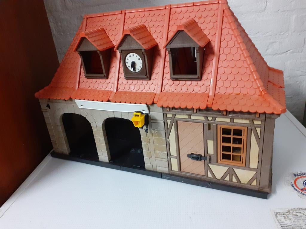 Playmobil trein station  4300, Verzamelen, Poppenhuizen en Toebehoren, Ophalen of Verzenden, Gebruikt, Poppenhuis