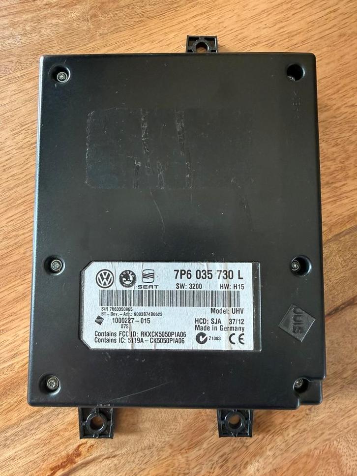 Volkwagen Skoda Seat RNS RCD Telefoon / Bluetooth Module, Auto diversen, Carkits, Zo goed als nieuw, Ophalen of Verzenden
