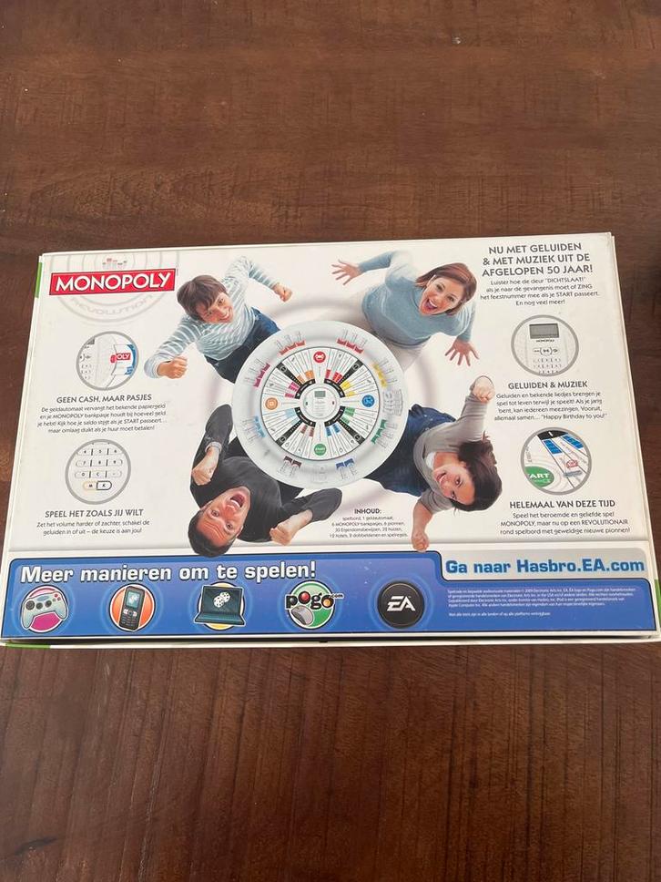 Monopoly Revolution - Zo goed als nieuw, Hobby en Vrije tijd, Gezelschapsspellen | Bordspellen, Zo goed als nieuw, Drie of vier spelers