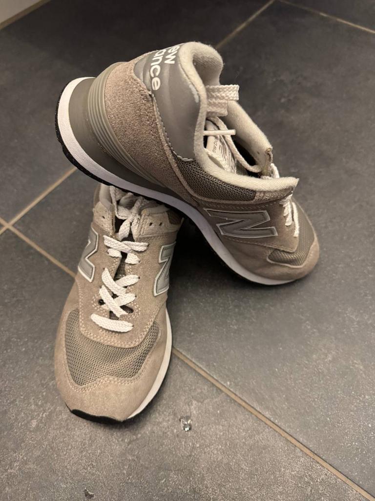 New Balance 574 sneakers - Maat 39 - Comfortabel & Stijlvol, Kleding | Dames, Schoenen, Ophalen of Verzenden, Sneakers of Gympen