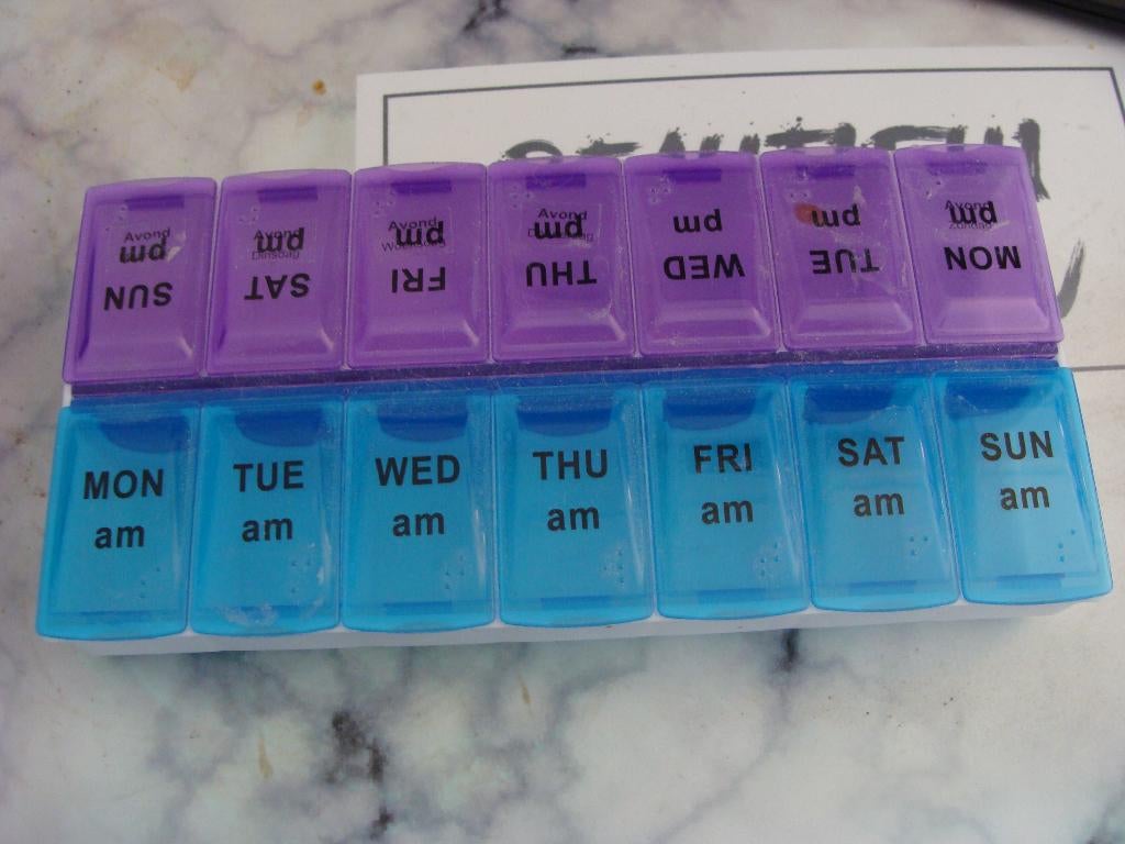 Te koop pillen doos voor 7 dagen, Ophalen of Verzenden, Nieuw