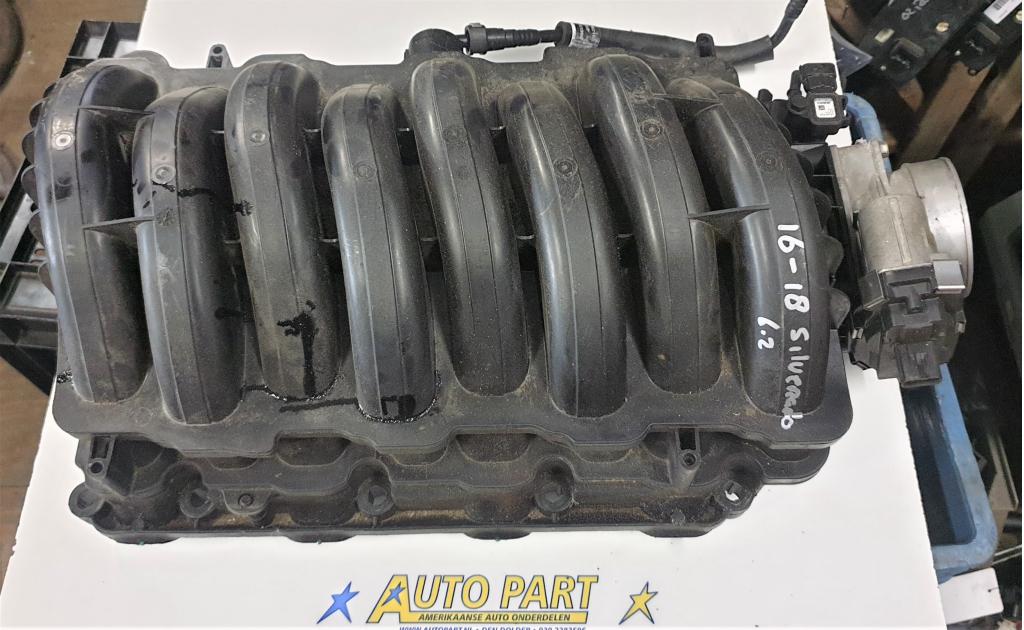 Chevrolet Silverado 5.3ltr L83 inlaatspruitstuk 2014-2018, Gebruikt, Info@gm.com, Chevrolet, Ophalen of Verzenden