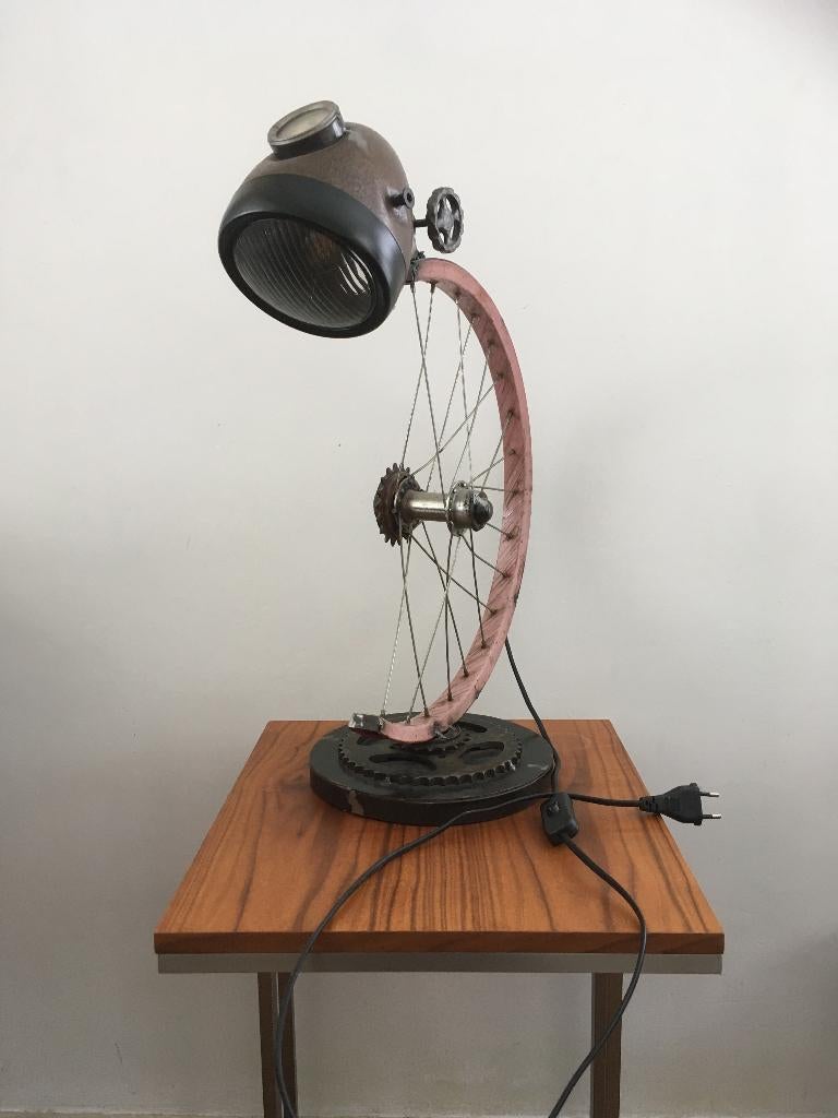 Unieke steampunk tafellamp, Ophalen, 50 tot 75 cm, Metaal, Gebruikt