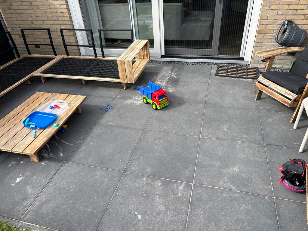 85 gebruikte terrastegels 60x60cm - Zelf ophalen 27 juni, Ophalen, Gebruikt, 10 m² of meer, Beton