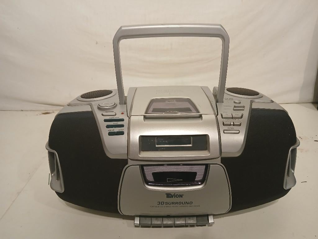 Radio met surround sound, cd speler en cassette, Audio, Tv en Foto, Radio's, Ophalen of Verzenden, Niet bekend, Niet bekend, Niet bekend