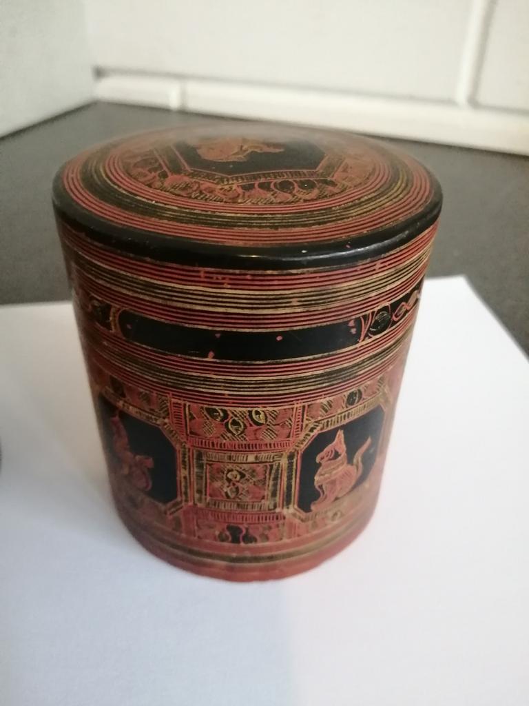 Prachtige burmase betel gelakte doos 11x7 cm antiek topstaat, Ophalen of Verzenden