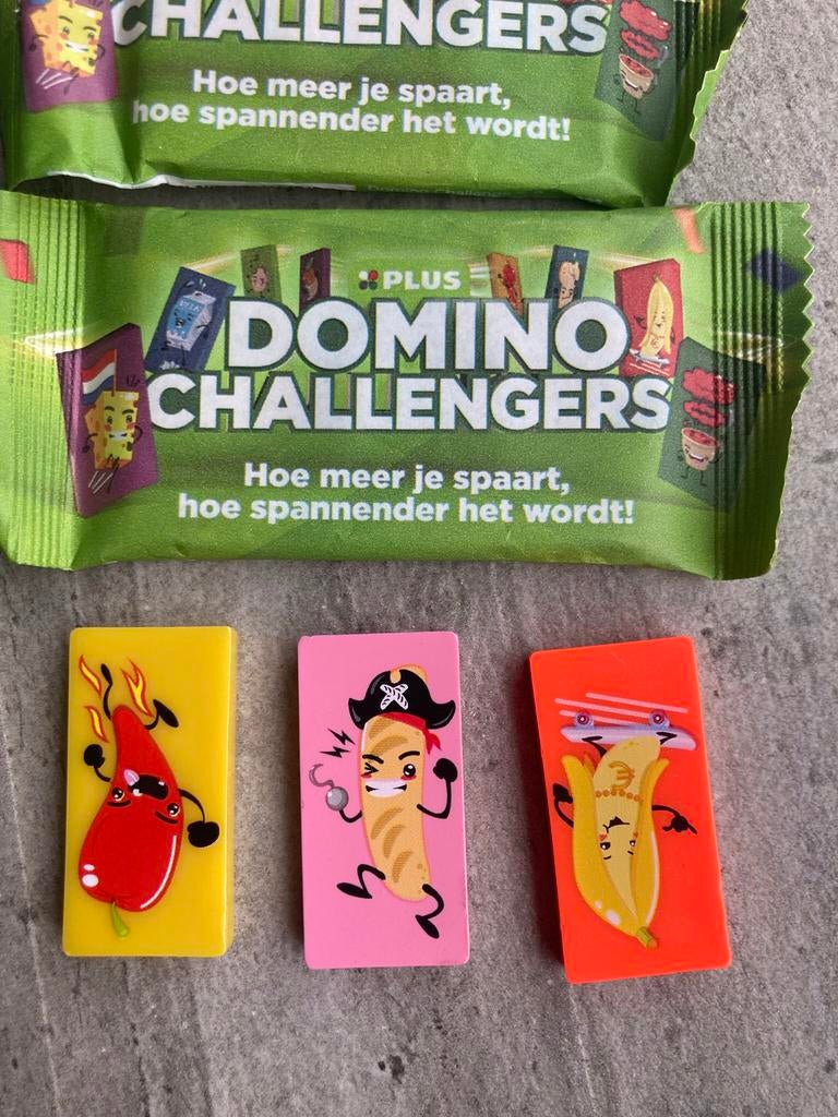 DOMINO CHALENGERS SUPERMARKT AKTIE, Verzamelen, Supermarktacties, Plus, Ophalen of Verzenden