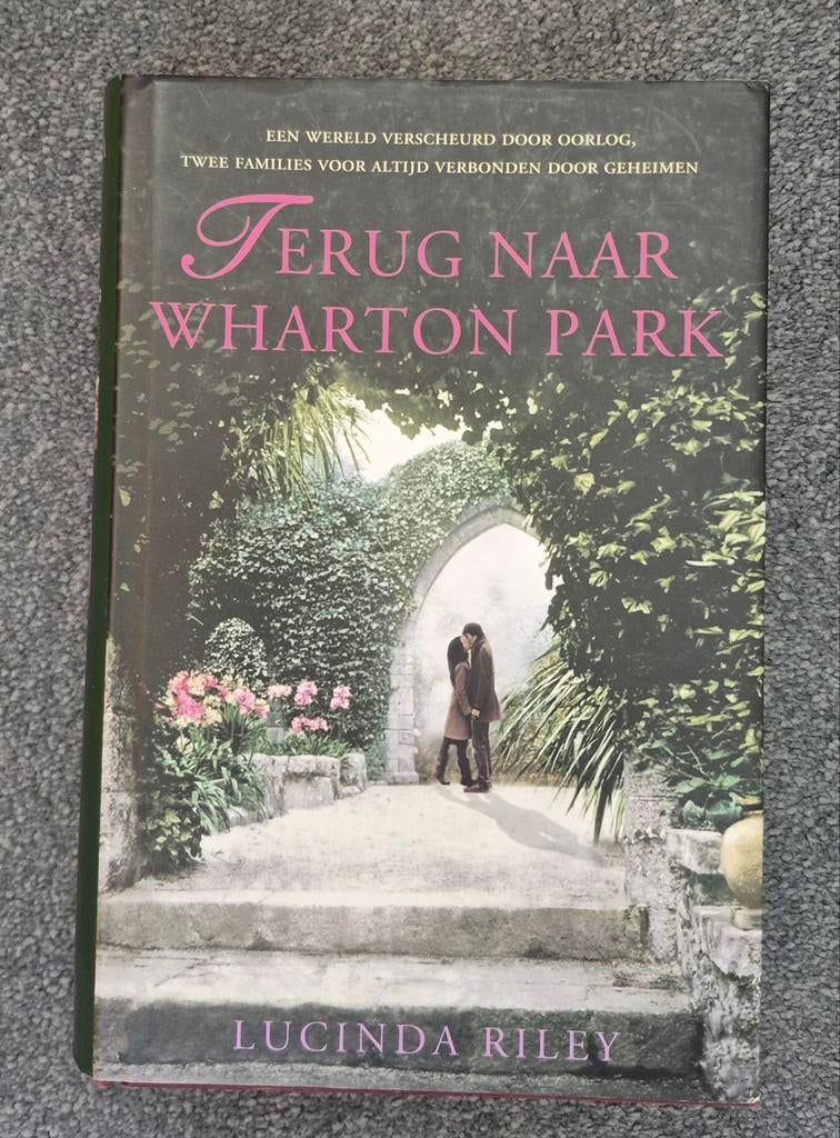 Lucinda Riley - Terug naar Wharton Park, Boeken, Ophalen of Verzenden, Gelezen, Lucinda Riley, Nederland
