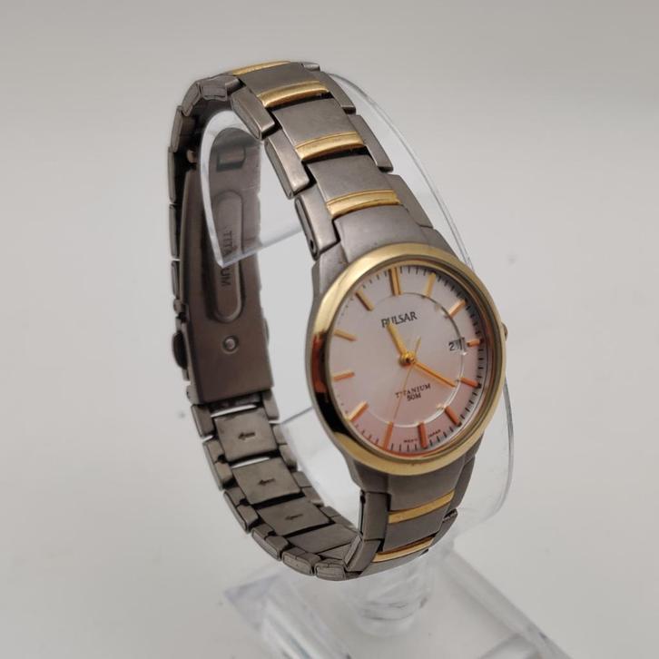 Pulsar dph titanium nu voor €69.99, Kleding | Dames, Overige Dameskleding, Zo goed als nieuw, Ophalen of Verzenden