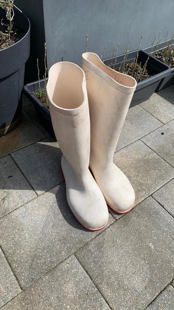 Lars maat 40 €5, Ophalen, Zo goed als nieuw