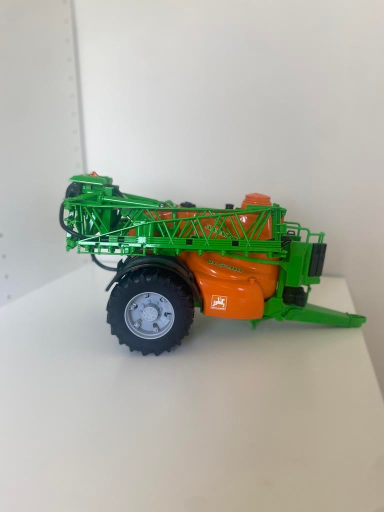 Bruder 2207 Amazone Spuitwagen UX 5200, Ophalen of Verzenden, Zo goed als nieuw, Tractor of Landbouw, Overige merken