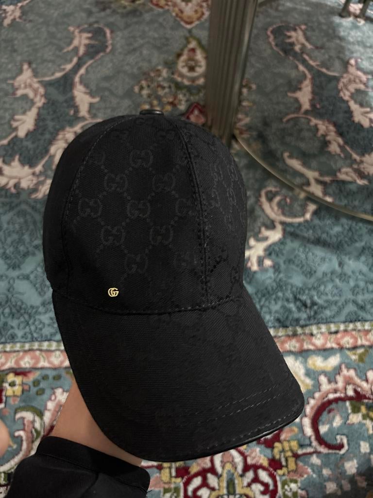 Zwarte Gucci pet, Kleding | Heren, Hoeden en Petten, Zo goed als nieuw, Pet, One size fits all, Verzenden