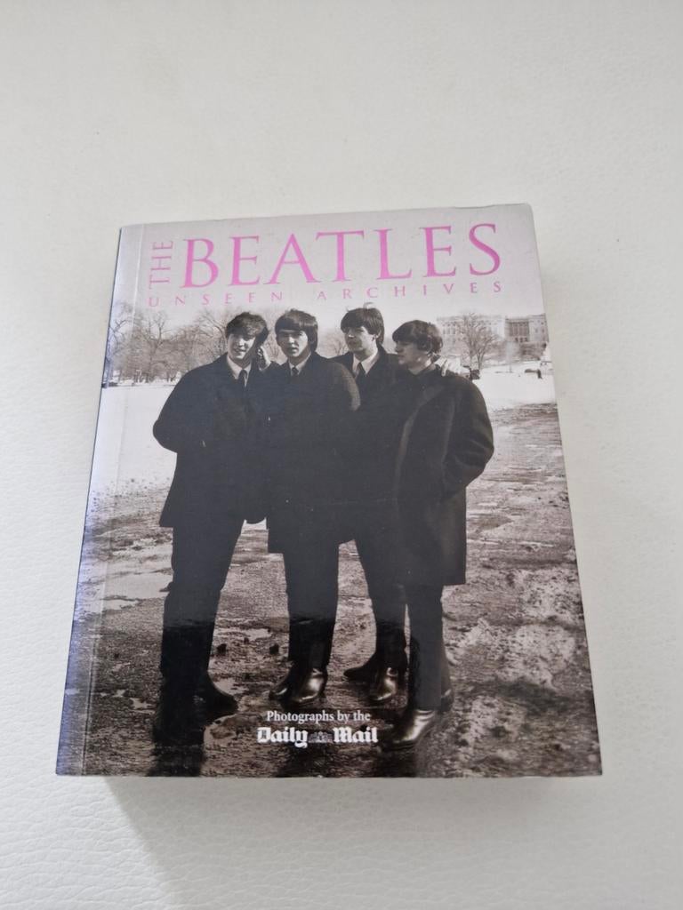 The Beatles Unseen Archives boek, Ophalen of Verzenden