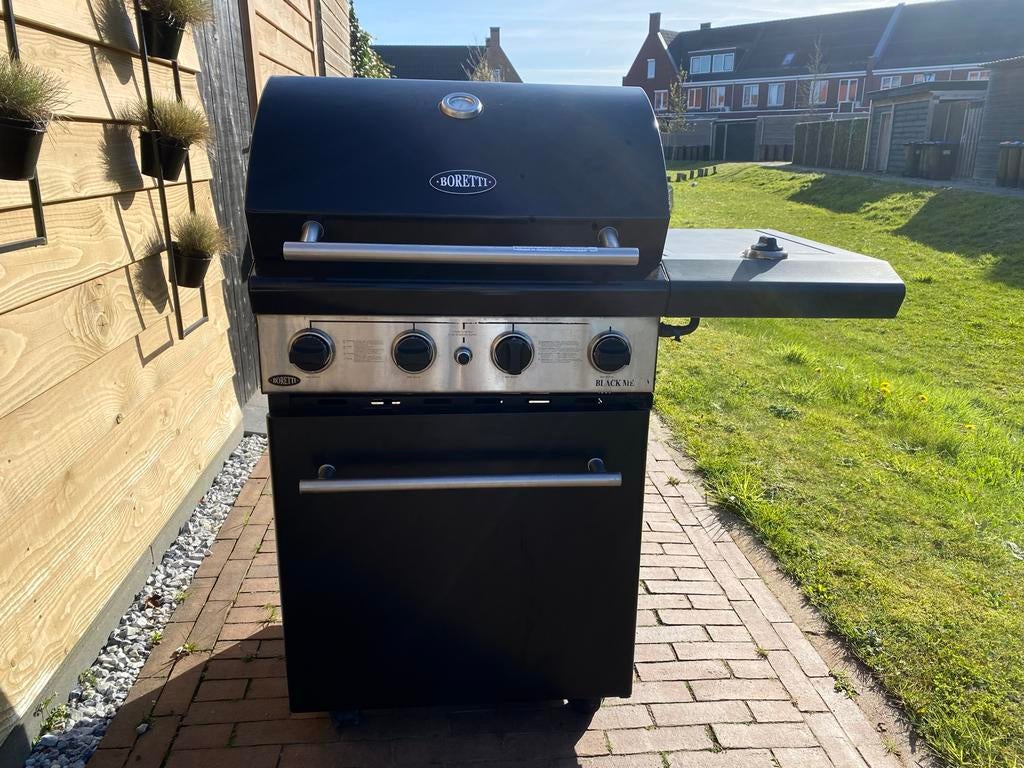 Boretti Black Mezzo gasbarbecue, Ophalen, Gebruikt