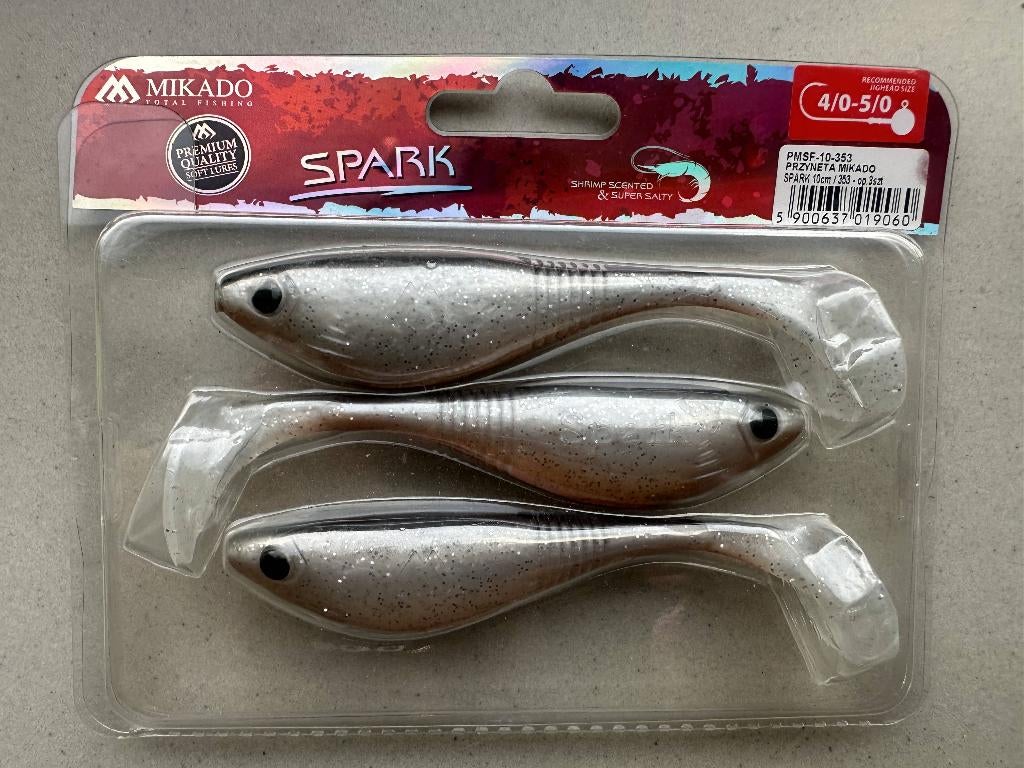 Nieuwe visaas Mikado Spark 10 cm kleur 353 – 3 stuks.  (5), Watersport en Boten, Ophalen of Verzenden, Nieuw, Overige typen