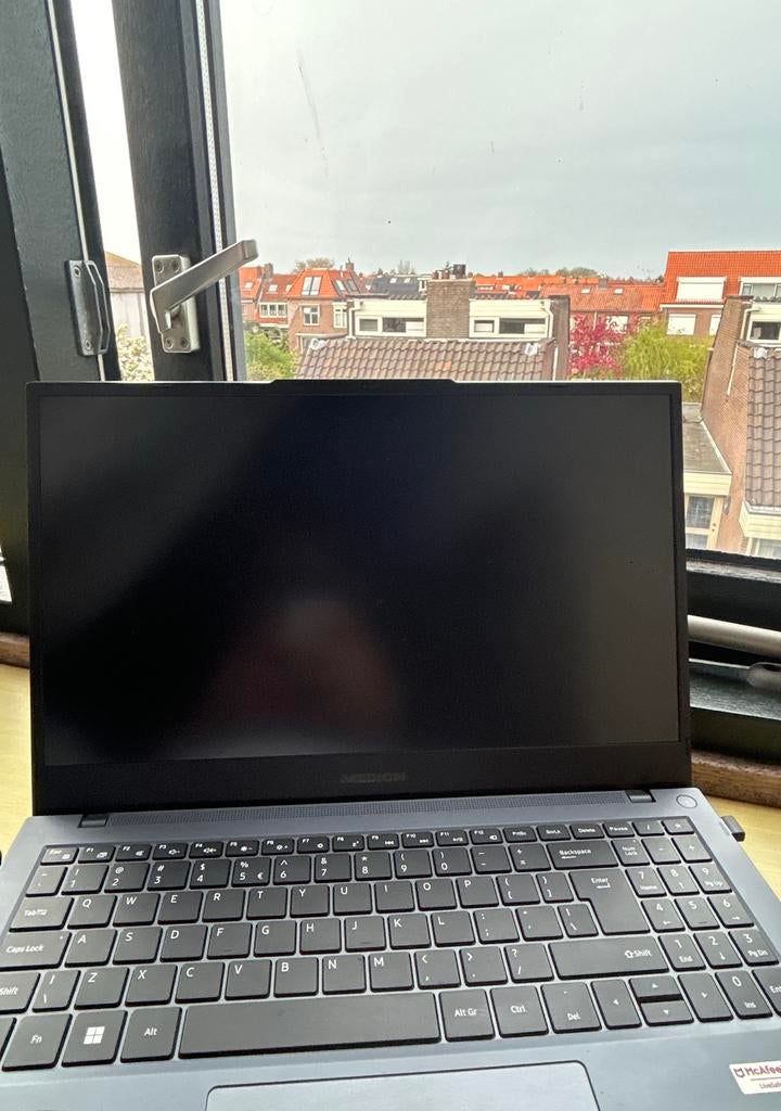 Medion Laptop - Goede staat, ideaal voor dagelijks gebruik, Computers en Software, Windows Laptops, 8 GB, Ophalen of Verzenden
