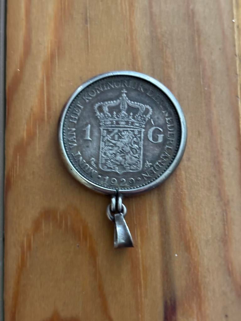 Antieke hanger met zilveren gulden 1929, Sieraden, Tassen en Uiterlijk, Antieke sieraden, Ophalen of Verzenden, Zilver, Hanger