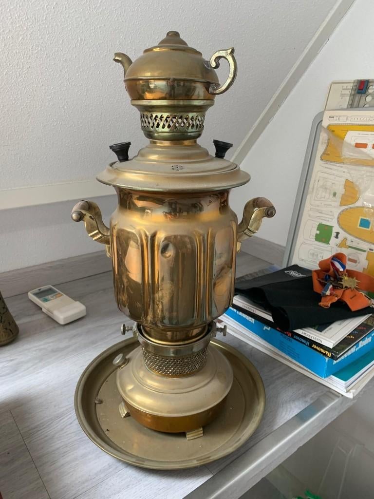 Antieke messing Samovar. complete set met theepot, Antiek en Kunst, Ophalen, Koper