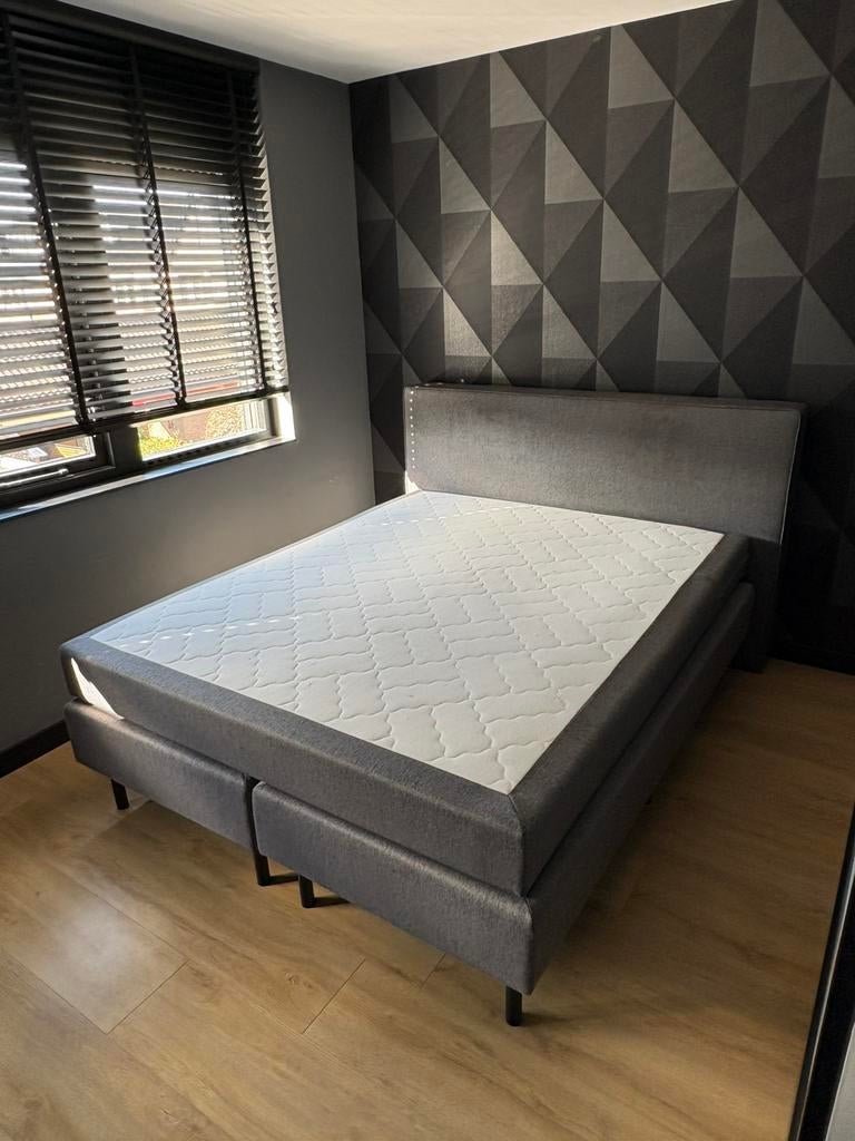 Boxspring 160 x 200 - Pronto wonen, Ophalen, Tweepersoons, Zo goed als nieuw, 200 cm