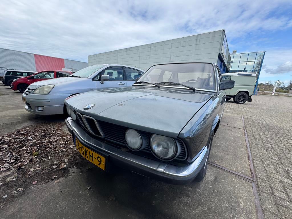BMW 5-Serie 520 1983 oldtimer, 125 pk, Particulier, Sedan, 5-Serie