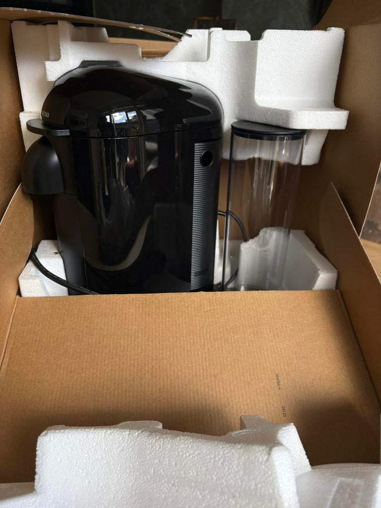 Nespresso Vertuo Plus Black nieuw, Witgoed en Apparatuur, Koffiezetapparaten, Ophalen of Verzenden, Zo goed als nieuw, Koffiemachine