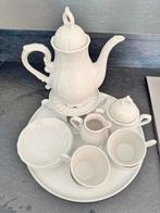 Wit Brocante Servies - Theepot, Suikerpot, Melkkan, Kopjes, Gebruikt, Keramiek, Ophalen of Verzenden, Overige stijlen