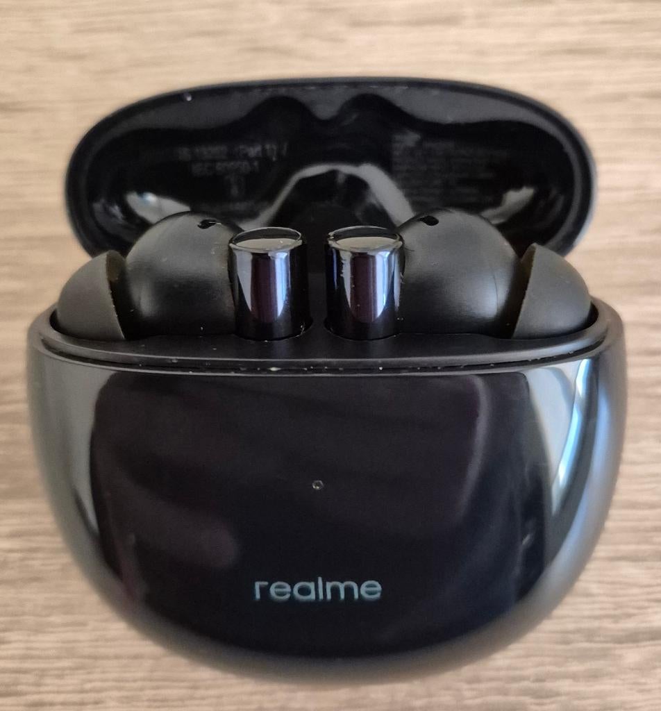 Realme buds air 2 oordopjes, advertentie lezen, Telecommunicatie, Mobiele telefoons | Oordopjes, Ophalen of Verzenden, Gebruikt